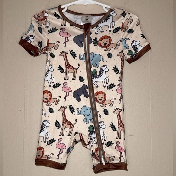 Baby girl baby boy zoo animals Safari Friends Bamboo Shortie Romper 6/9 months - Picture 1 of 4